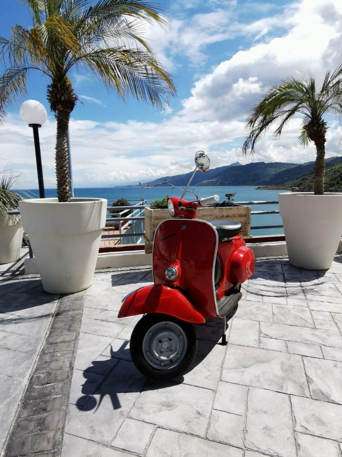 Blue Bay Aparthotel Cefalù Kültér fotó